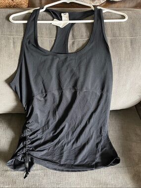 Fabletics Black Racerback Tank with Side Ruching and Sculptknit Tank in Black